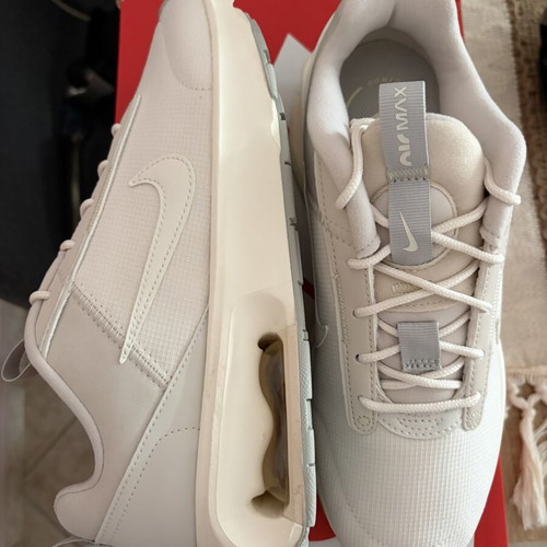 Nike authentic sneakers, new, size 39