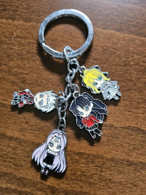 Fate/Stay Night keychain like new, silver