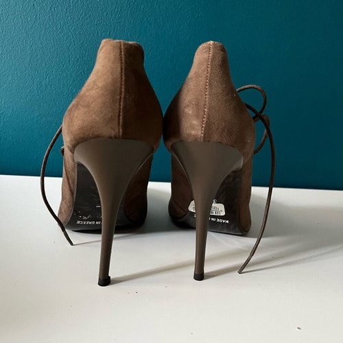 Migato pumps with brown laces size 37 new