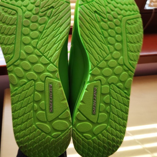 Leather green Skechers sports shoes size 40 like new