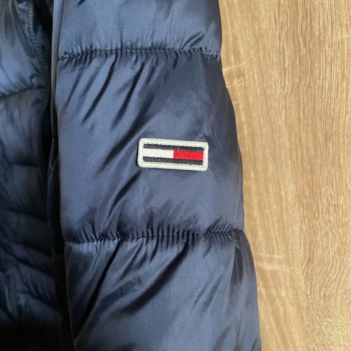Tommy Jeans quilted women's jacket size small like new, blue