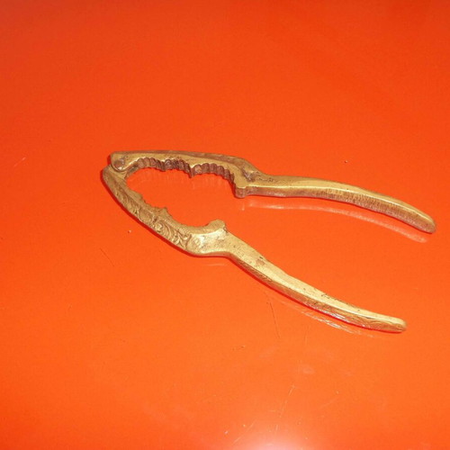 Bronze nutcracker - lobster cracker used, 17 cm length