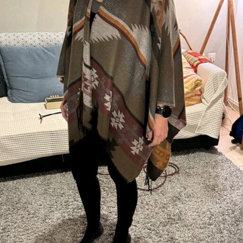 Women's cape like new