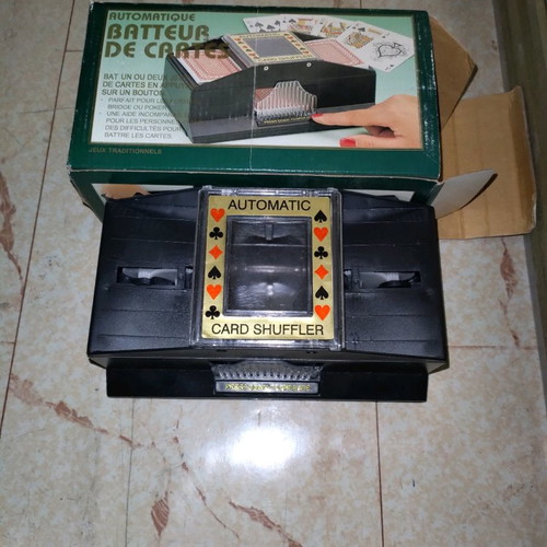 Card shuffler machine new