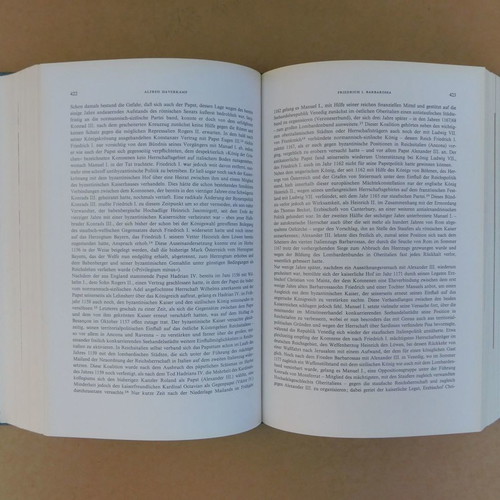 Die grossen der Weltgeschichte third volume, German edition, good condition