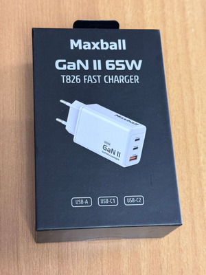 GanII 65W стенен заряден уред MaxBall нов с 2 Type C порта и 1 Type A