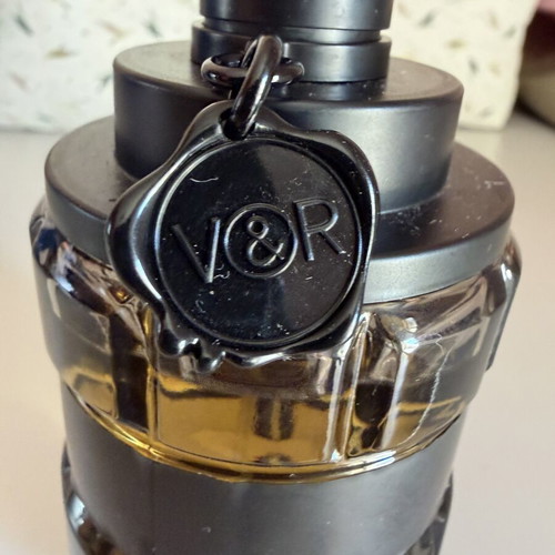 Viktor & Rolf Spicebomb Eau De Toilette like new, 90 ml authentic
