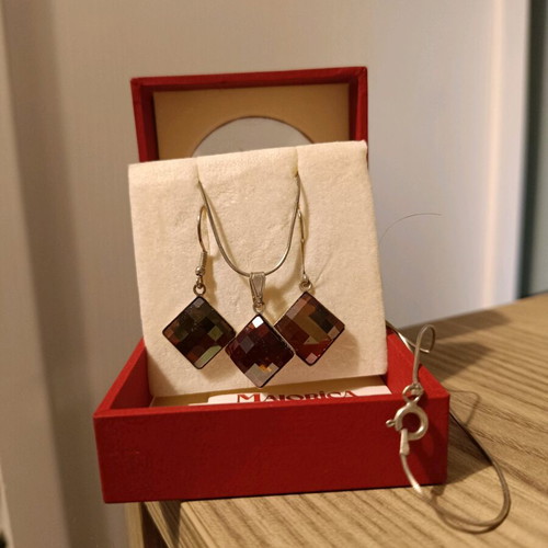 Majorica silver 925 necklace and earrings new with orange-green color