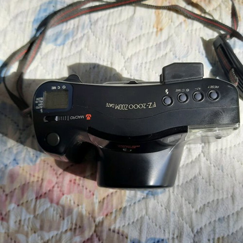 Camera Fuji FZ-2000 Zoom 35 mm used point and shoot