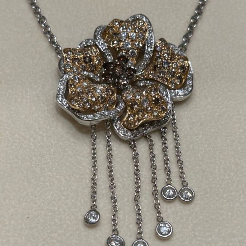 K18 white and yellow gold pendant necklace with diamonds and certificate