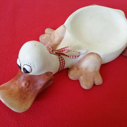 Easter ceramic duck egg holder used, holds 7 eggs