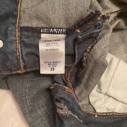 Guess women's jeans used, size 29, straight boot cut