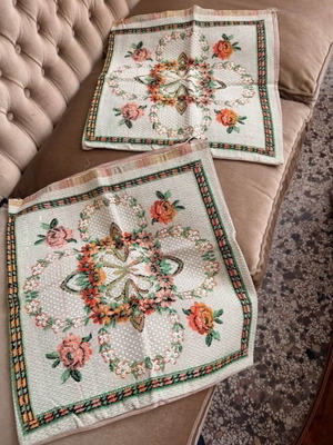 Damask pillows set, bright colors