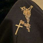 Steel cross with chain Othelia brand new, gold tone