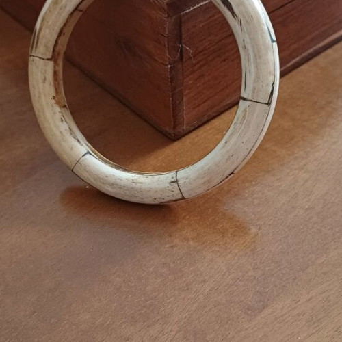 Wooden bracelet like new