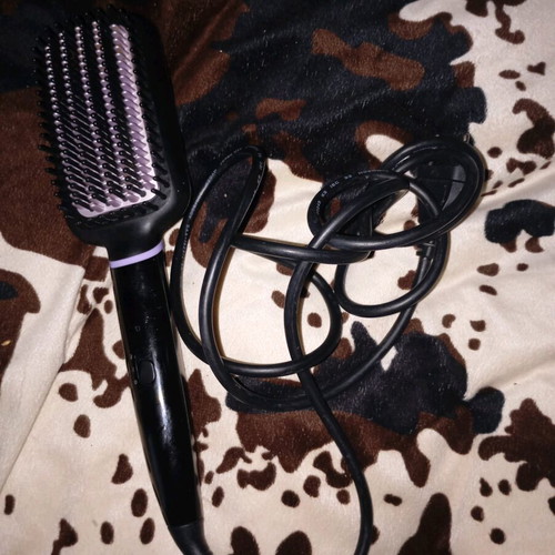 Philips StyleCare Essential electric hair straightening brush like new