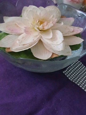 Decorative water lily used with crystal-like drops