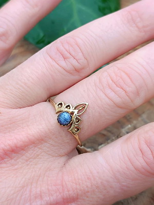 Brass ring with genuine lapis lazuli stone new, adjustable size