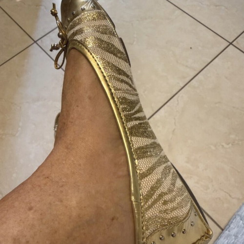 Anne Klein Gold Ballerinas Like New Size 38