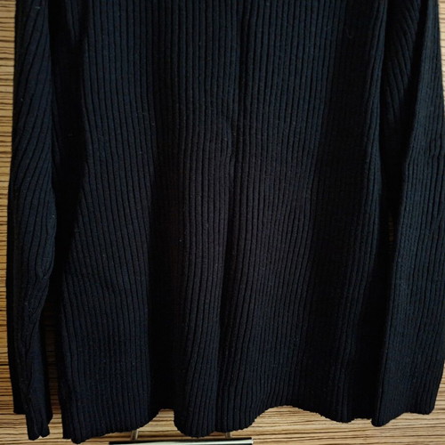 Trax pullover with zipper XL black like new