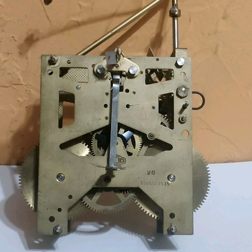 ODO wall clock mechanism like new