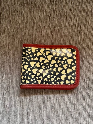 Accessorize cards holder used