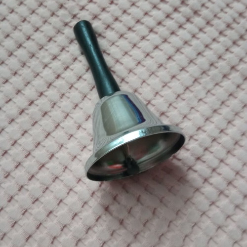Metal bell like new