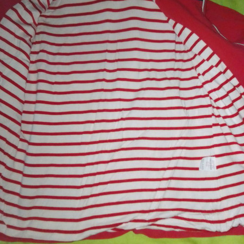 Tricoteen jacket used for girl 8-10 years red