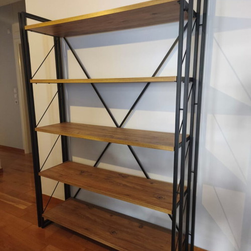 Bookcase like new, dimensions 130x35x180cm