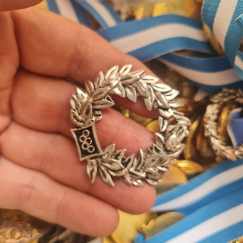 Medals used, approx 5 kg, assorted pack