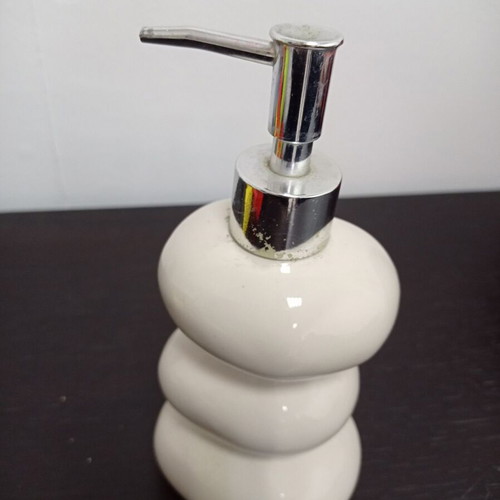 Dispenser liquid soap container used BTP