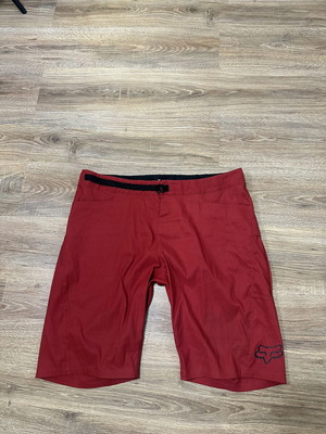 Fox Ranger Cargo Race Shorts new, men's size 40/XL, red