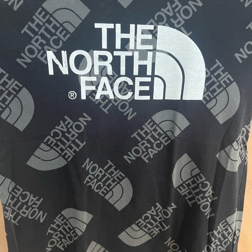 The North Face kids T-shirt size S like new