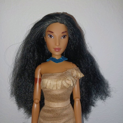 Pocahontas doll like new from Disney Store
