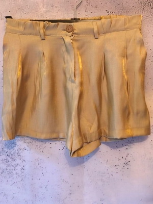 Women's shorts made in Greece like new, beige with gold details, size M