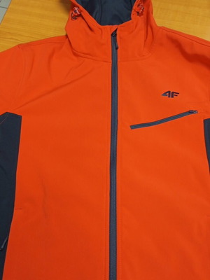 Softcell 4F men's jacket like new, size M, red