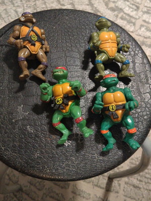 Authentic Teenage Mutant Ninja Turtles figures