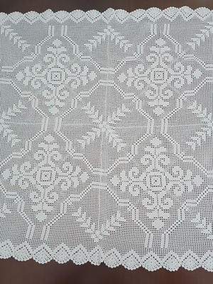 Handmade crochet square tablecloth vintage treasure