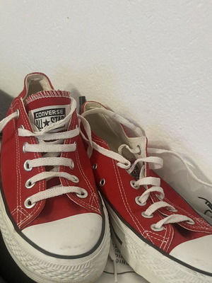 Converse All Star sneakers used, red and white, size 39