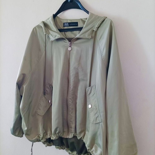 Zara oversized jacket with hood light green size M