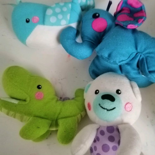 Baby toys used, pack of Playskool and Fisher Price