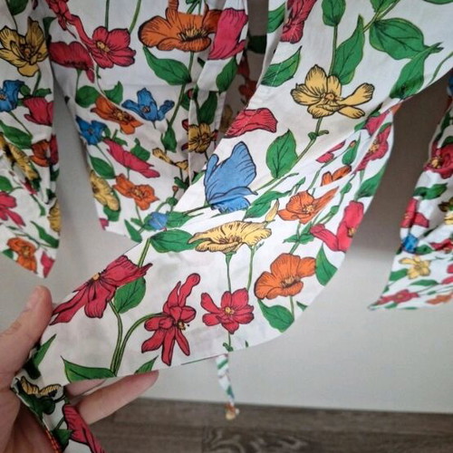 Zara floral blouse like new, size XS