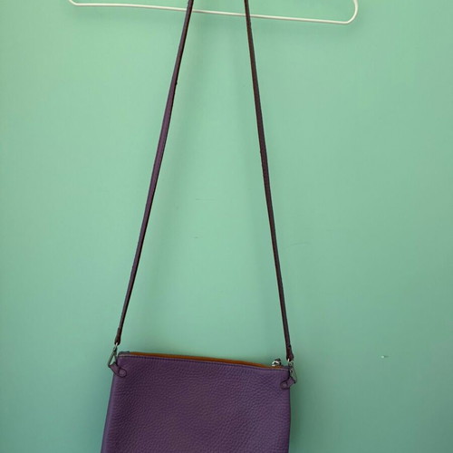 Gianni Chiarini lilac leather crossbody bag clutch