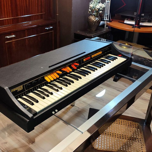 Eko Finger 200 vintage analog organ used from the 1970s