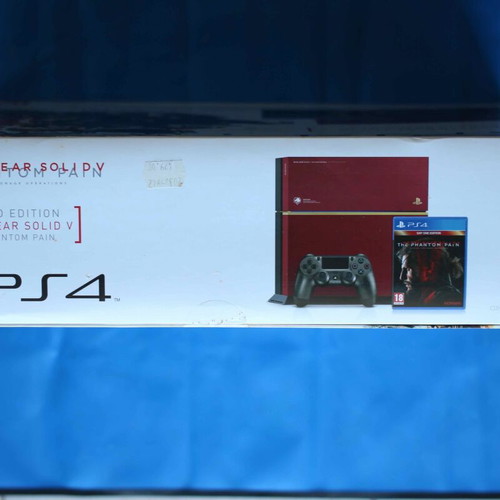 PlayStation 4 (PS4) Limited Edition 500GB Console Metal Gear Solid V new