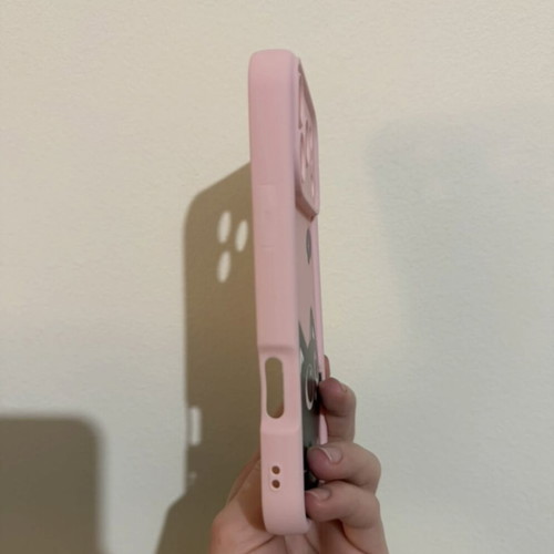 iPhone 17 Pro Max case from SHEIN
