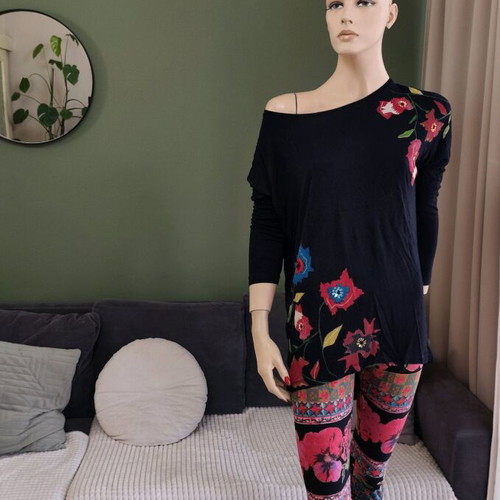 Desigual spring set like new, multicolor