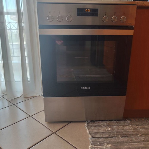 Pitsos electric oven with ceramic hob, 66 liters