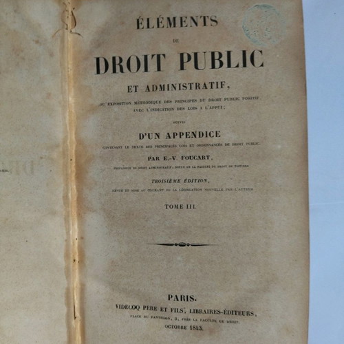 Elements Droit Public used book 1843