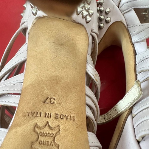 Kurt Geiger pink soft sandals with studs used, size 37